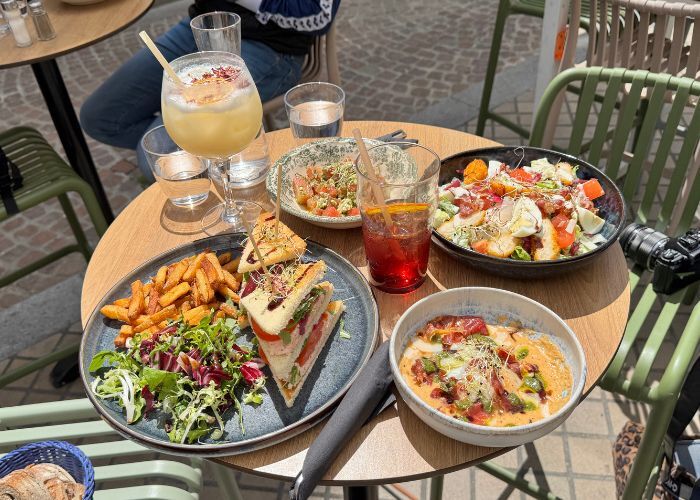 Sababa : une terrasse v&eacute;g&eacute;talis&eacute;e &agrave; Bordeaux