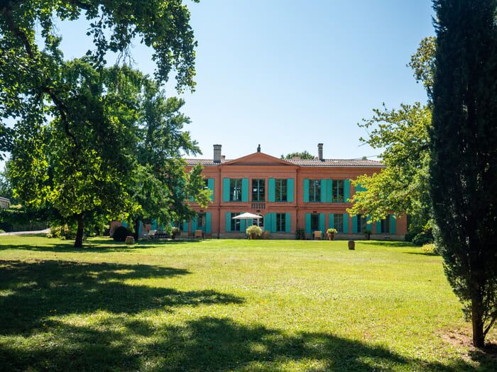 Le Festival des Fleurs 2026 : Une belle sortie nature et gratuite en famille à Léognan 2 Festival des Fleurs 2026 à Léognan, Quoi Faire à Bordeaux le 30 et 31 Mai